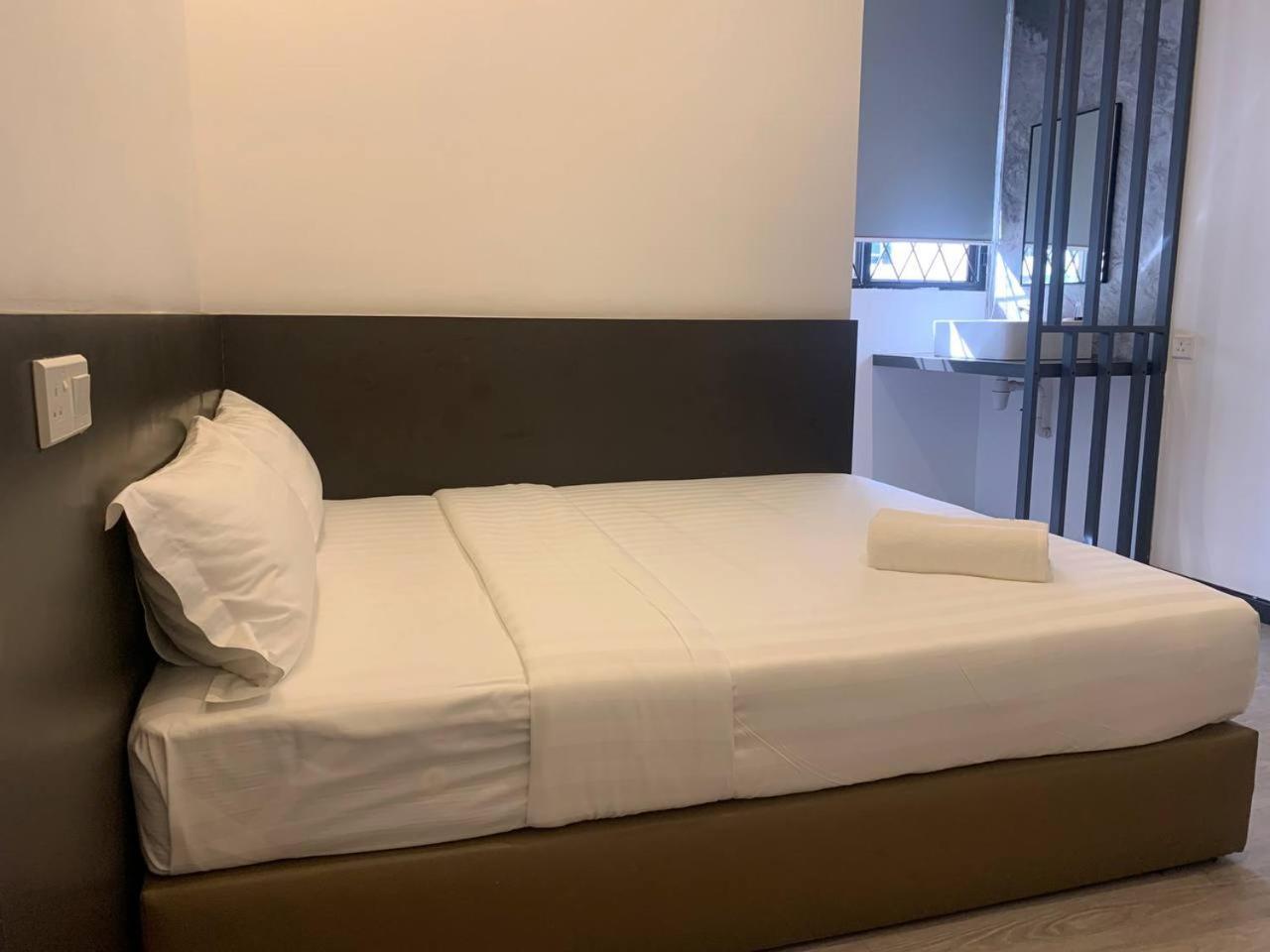 The Daily Hotel コタキナバル エクステリア 写真
