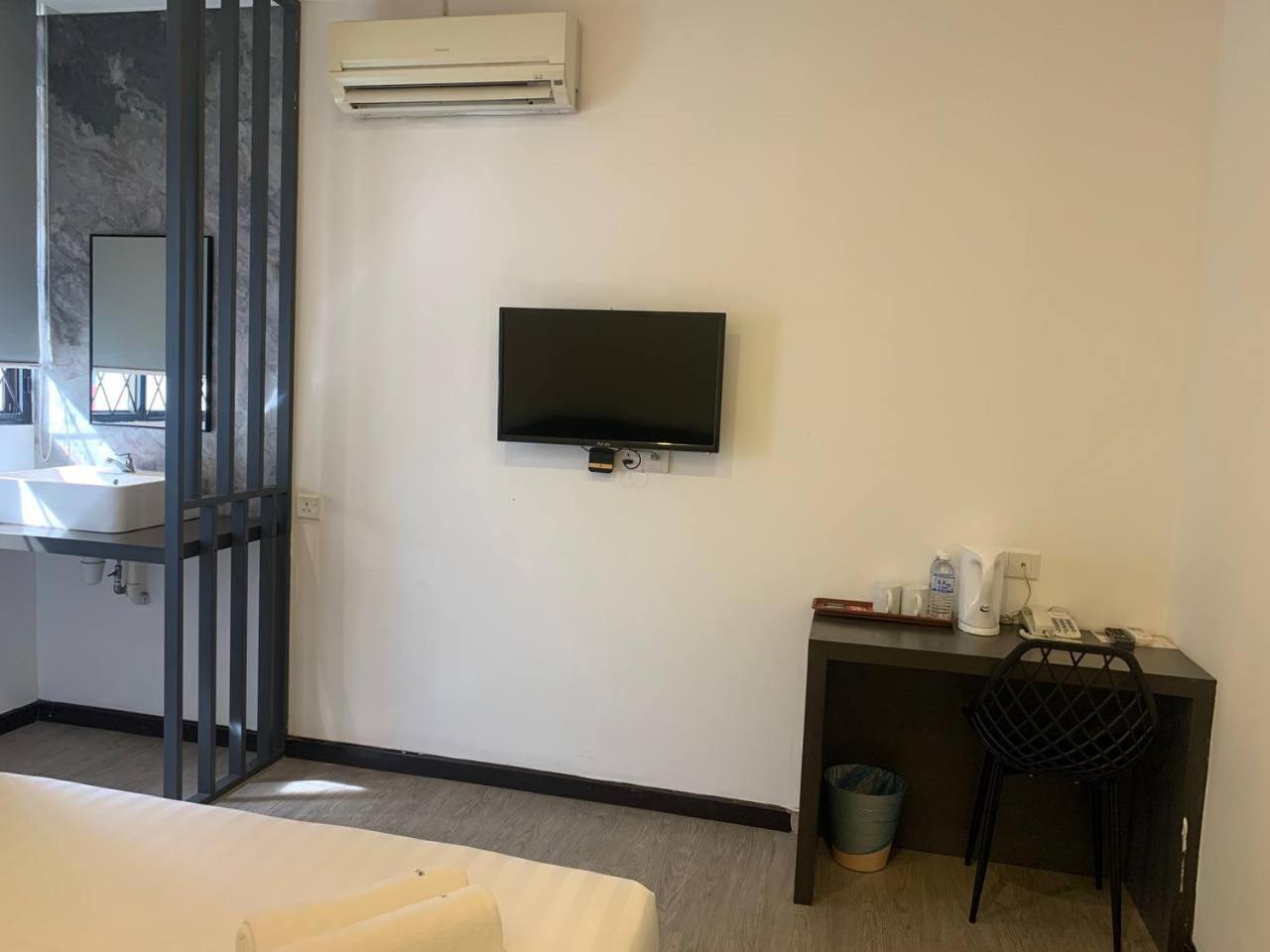 The Daily Hotel コタキナバル エクステリア 写真