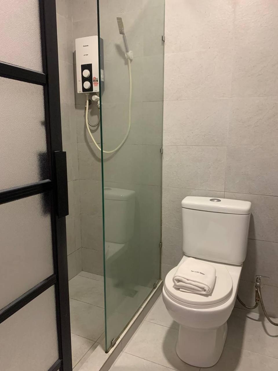 The Daily Hotel コタキナバル エクステリア 写真
