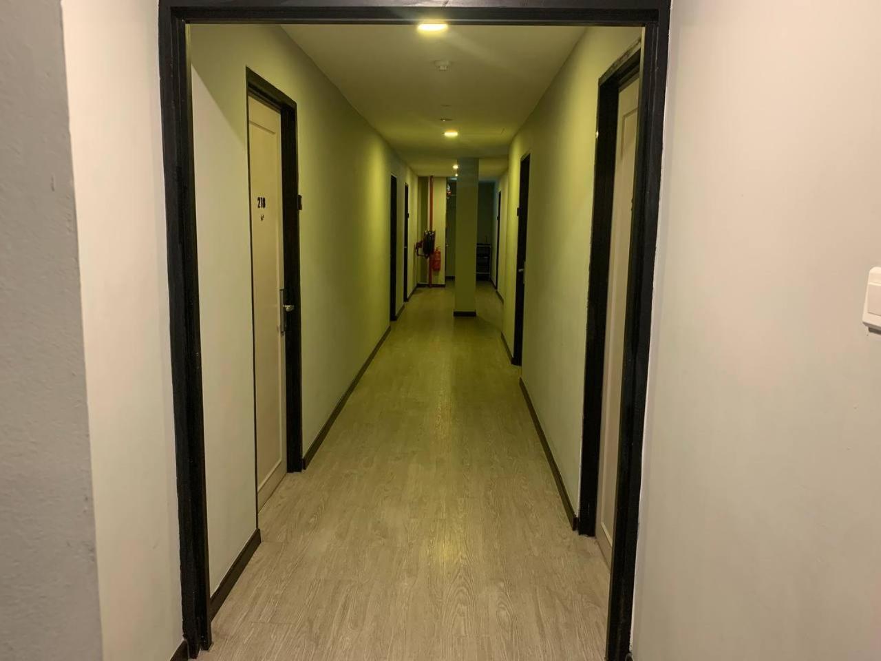The Daily Hotel コタキナバル エクステリア 写真